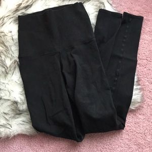 Emily HSU high waisted black leggings S.